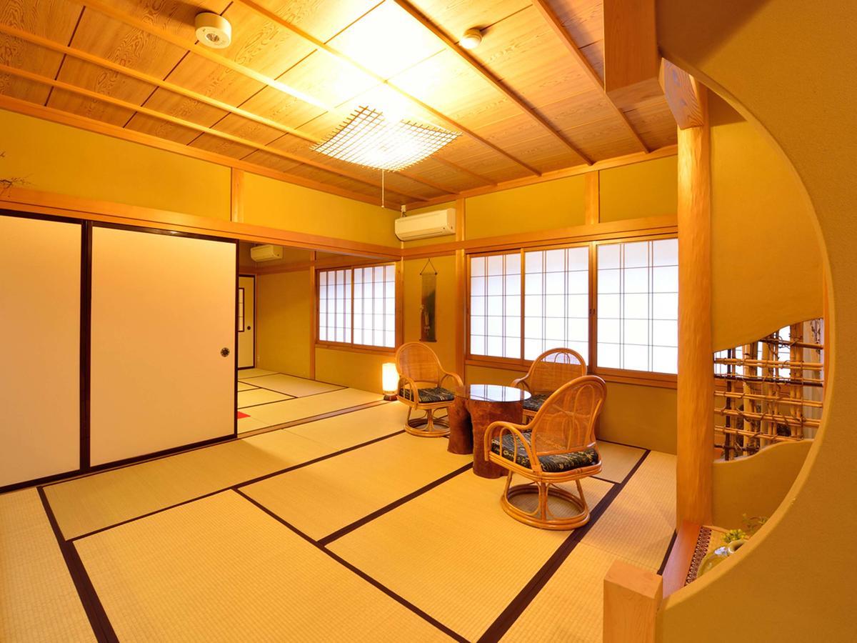 Ryori Ryokan Okuhida Sansoan Kyoya Takayama  Exterior foto